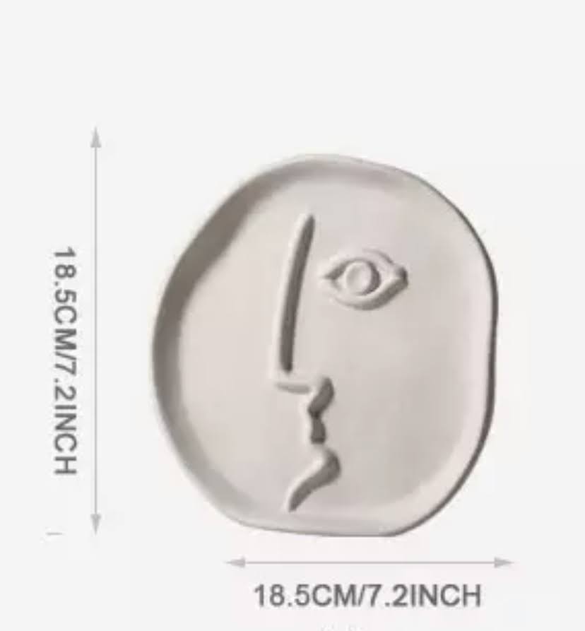 Round Face Vase